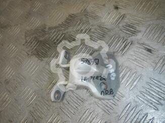 Петля двери Subaru Impreza III 2007 - 2011