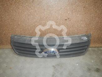 Решетка радиатора Ford C-MAX I 2003 - 2010