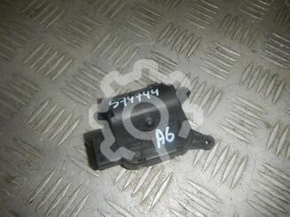 Моторчик заслонки отопителя Audi A6 [C6,4F] 2004 - 2011