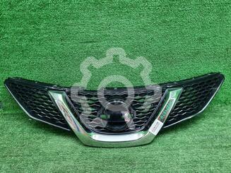 Решетка радиатора Nissan Qashqai (J11) c 2014 г.