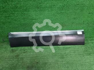 Накладка двери передней левой Volkswagen Teramont I 2017 - 2023