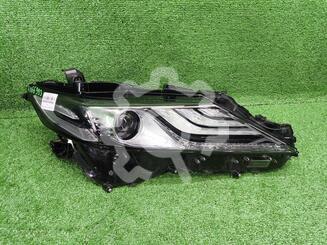 Фара правая Toyota Camry VIII [XV70] 2017 - н.в.