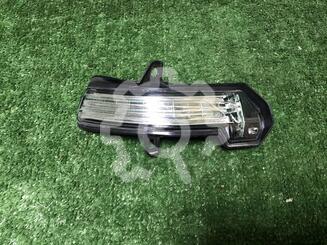 Указатель поворота правый Cadillac XT5 2016 - н.в.