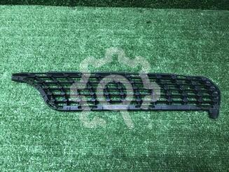 Решетка радиатора Mercedes-Benz CLA-Klasse I [C117, X117] 2013 - 2019