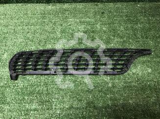 Решетка радиатора Mercedes-Benz CLA-Klasse I [C117, X117] 2013 - 2019