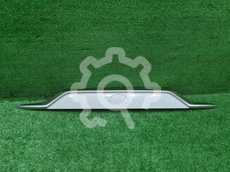 Накладка крышки багажника Toyota RAV 4 V [XA50] 2018 - н.в.