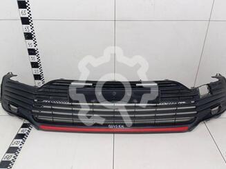 Решетка в бампер Toyota Camry VIII [XV70] 2017 - н.в.