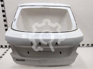 Крышка багажника Lada Granta 2011 - н.в.