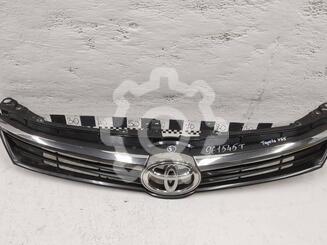 Решетка радиатора Toyota Camry VII [XV50] 2011 - 2018