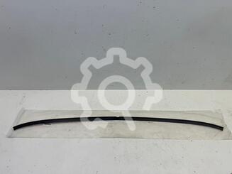 Молдинг стекла лобового Toyota Camry VIII [XV70] 2017 - н.в.