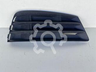 Решетка в бампер Audi A4 V [B9] 2015 - н.в.