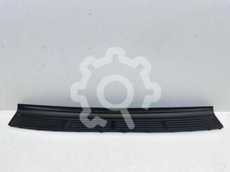 Накладка бампера заднего Lexus LX III 2007 - н.в.