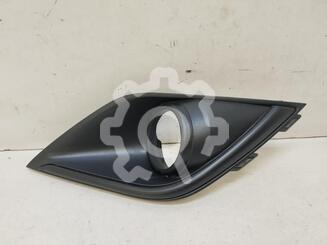 Рамка фары противотуманой правой Mitsubishi Outlander III 2012 - 2024