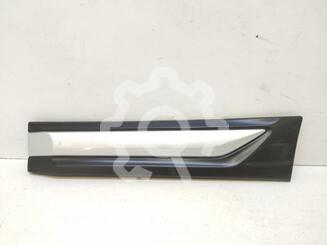 Накладка двери задней левой Mitsubishi Outlander III 2012 - 2024