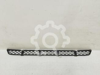 Решетка в бампер Toyota RAV 4 II [XA20] 2000 - 2006