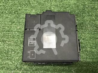 Блок предохранителей Land Rover Discovery Sport c 2014 г.