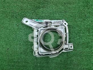 Рамка фары противотуманой левой Toyota Land Cruiser [200] 2007 - 2021