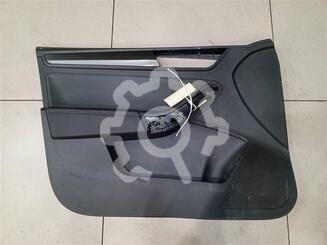 Обшивка двери передней левой Skoda Rapid I 2012 - 2020