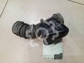 Патрубок воздушного фильтра Toyota Corolla Spacio I 1997 - 2001