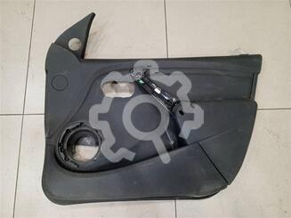Обшивка двери передней правой Renault Sandero I 2009 - 2014