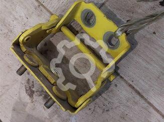 Петля двери багажника Ford Focus I 1998 - 2005