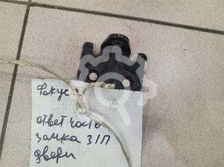 Ответная часть замка двери Ford Focus II 2005 - 2011