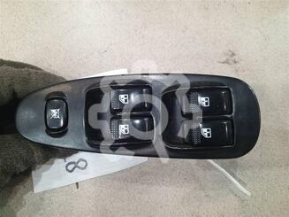 Блок управления стеклоподъемниками Kia Spectra I 2000 - 2011