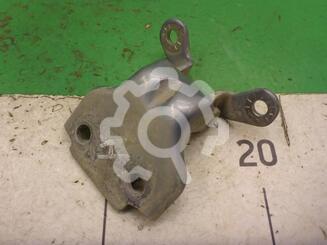 Петля двери передней Chevrolet Lanos 2002 - 2009