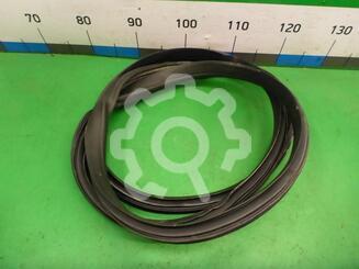 Уплотнитель двери Lada Vesta 2015 - н.в.