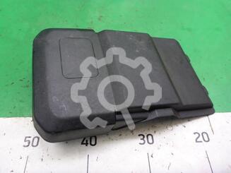 Крышка аккумулятора Ford Focus II 2005 - 2011