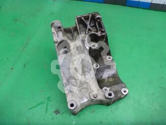 Кронштейн кондиционера Ford Focus II 2005 - 2011