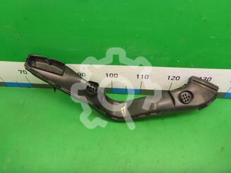 Воздухозаборник (внутри) Ford Focus II 2005 - 2011