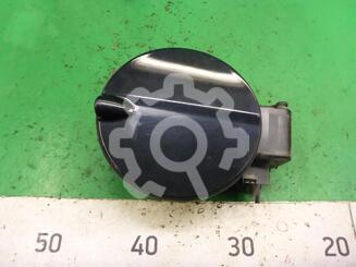 Лючок бензобака Ford Focus II 2005 - 2011