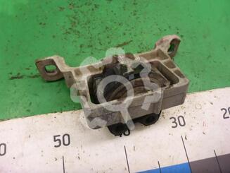 Опора двигателя Ford Focus II 2005 - 2011