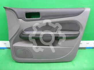 Обшивка двери передней правой Ford Focus II 2005 - 2011