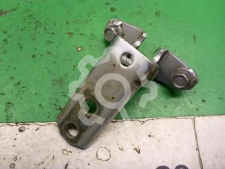 Петля двери Mitsubishi Lancer IX 2000 - 2010