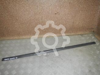 Накладка стекла заднего правого Opel Vectra [C] 2002 - 2008