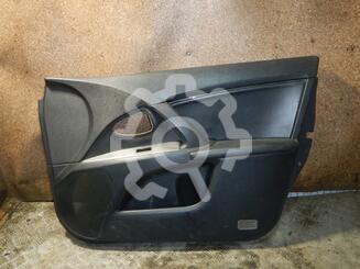 Обшивка двери передней правой Toyota Avensis III c 2009 г.