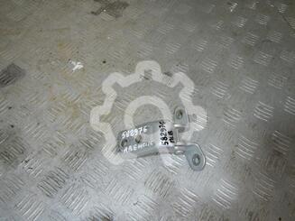 Петля двери передней Toyota Avensis III c 2009 г.