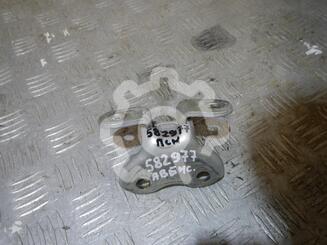 Петля двери передней Toyota Avensis III c 2009 г.