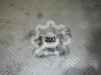 Петля двери Toyota Avensis III c 2009 г.