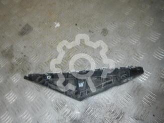Кронштейн бампера переднего Toyota Avensis III c 2009 г.