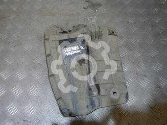 Накладка (кузов наружные) Toyota Avensis III c 2009 г.