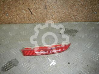 Отражатель Toyota Avensis III c 2009 г.