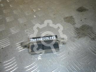 Кнопка открывания багажника Toyota Avensis III c 2009 г.