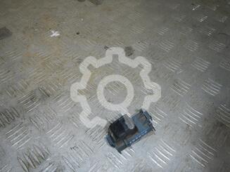 Кнопка стеклоподъемника Toyota Avensis III c 2009 г.