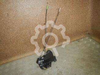Замок двери Toyota Ist I 2001 - 2007