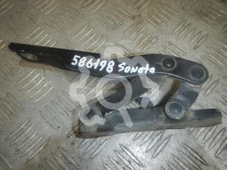 Петля капота Hyundai Sonata IV [EF] 1998 - 2012