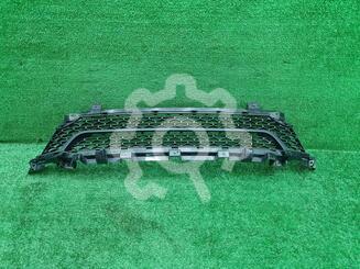 Решетка в бампер Lada Largus 2012 - н.в.