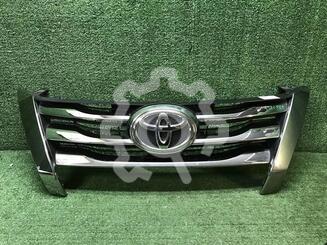 Решетка радиатора Toyota Fortuner II 2015 - н.в.